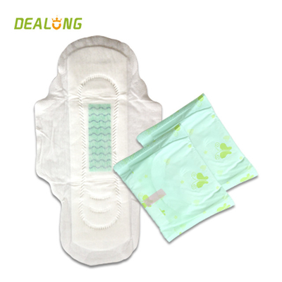 155mm Sanitary Napkin Pads Sayap Anion Halus Untuk Penggunaan Hari Wanita